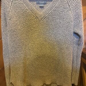 Natural Reflections Women’s Gray V-Neck Sweater